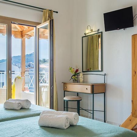 Ritsa Studios Skiathos by Eksteriør billede