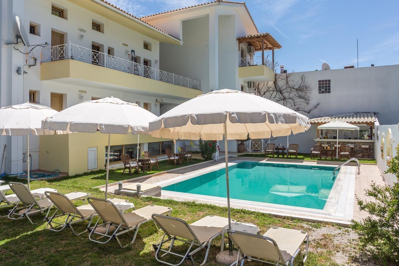 Ritsa Studios Skiathos by Eksteriør billede