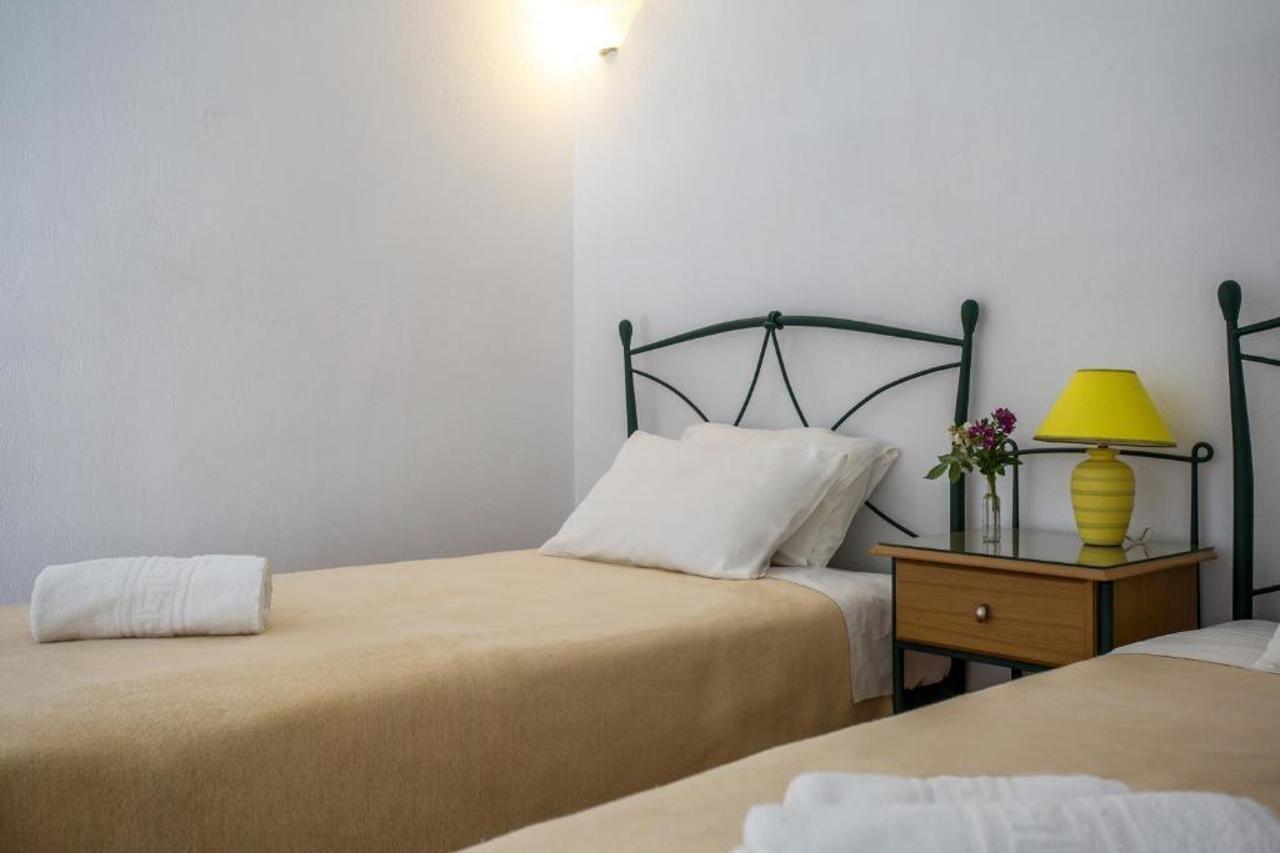 Ritsa Studios Skiathos by Eksteriør billede