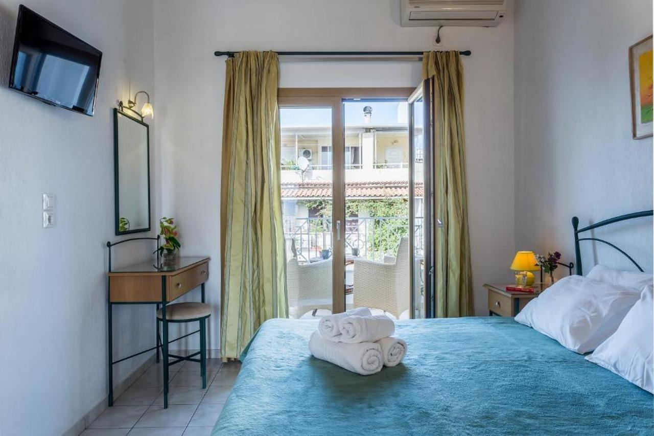 Ritsa Studios Skiathos by Eksteriør billede
