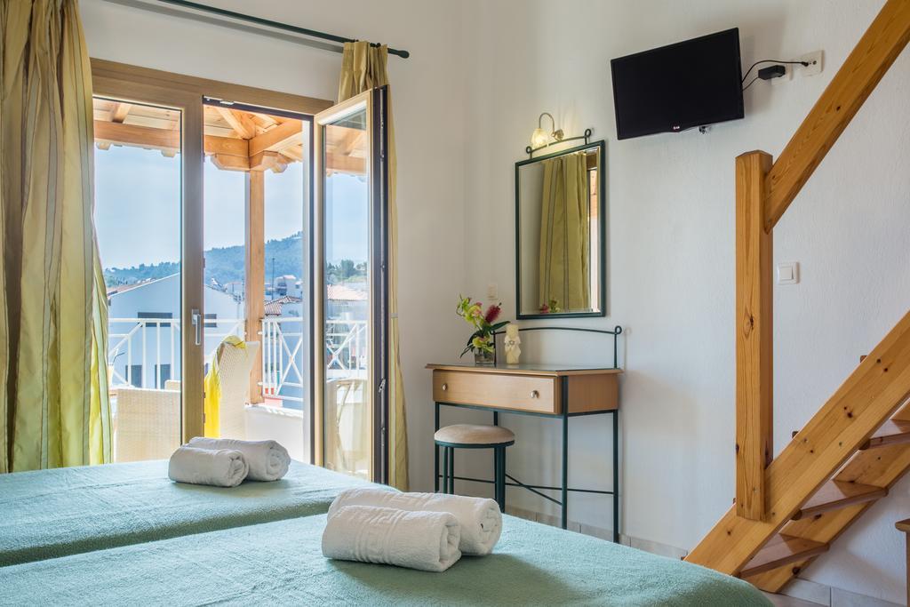 Ritsa Studios Skiathos by Eksteriør billede