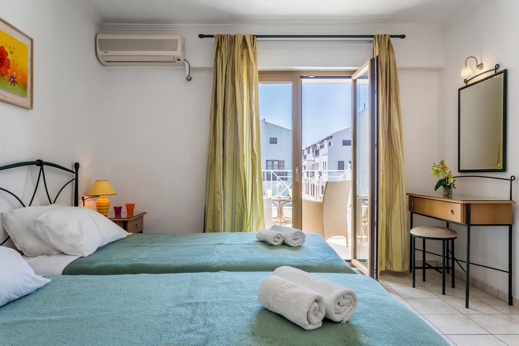 Ritsa Studios Skiathos by Eksteriør billede